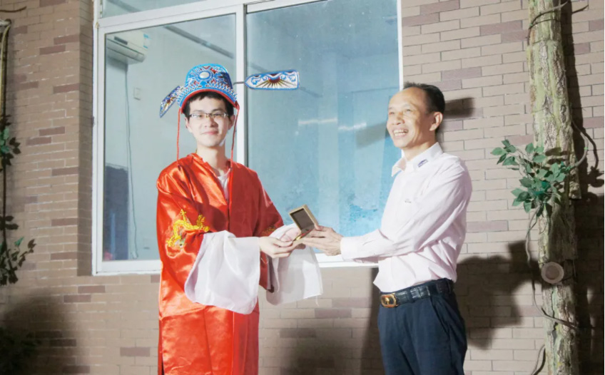 黨建進行時：“泉心全意，工力同心”博餅活動凝聚人心，和諧友愛！