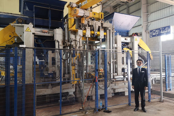 Eypypt-Zenith 1500-2 自動砌塊機(jī)